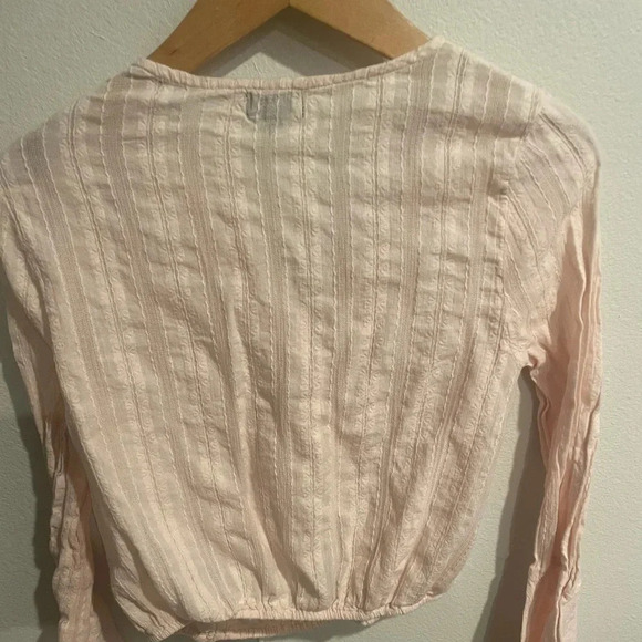 Ontwelfth blush pink blouse size Medium - Picture 2 of 4